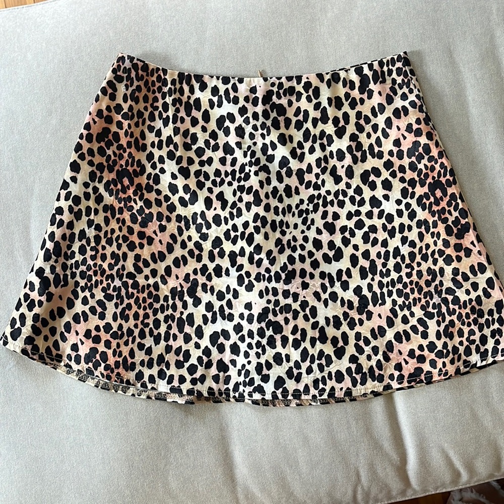 Princess Polly cheeta print mini skirt size 6